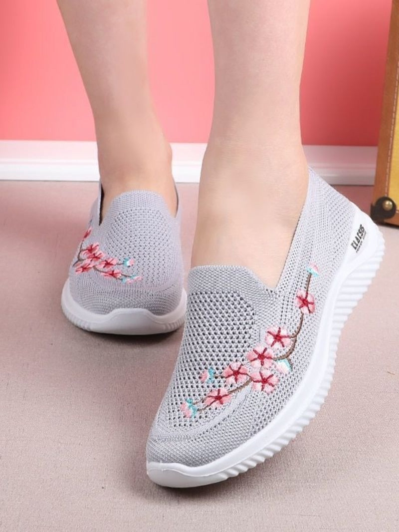 Clasic® - Printed breathable mesh sneakers